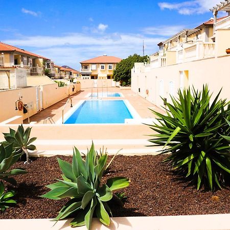 Casa La Sonrisa Shared House Hotell El Médano Exteriör bild